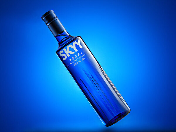Photograph Alan Longworth Clean Blue Skyy on One Eyeland